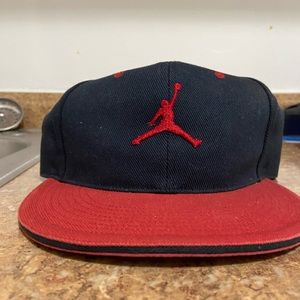 Black and red Jordan hat